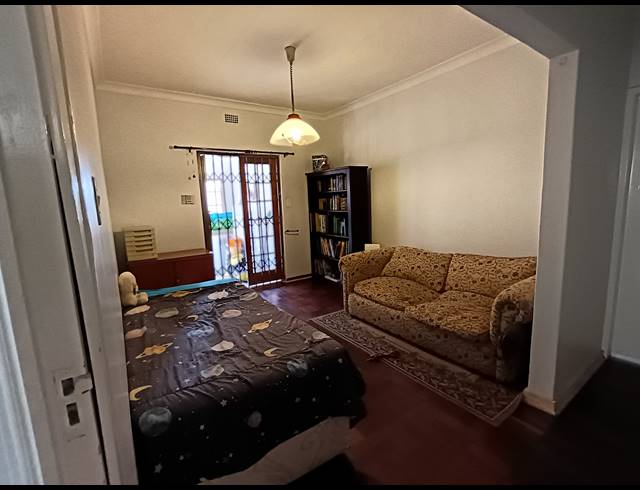 3 BEDROOM HOUSE FOR SALE IN SOUTH CREST